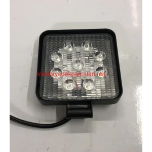 ARKA ÇALIŞMA LAMBA 9 LEDLİ ( KARE )