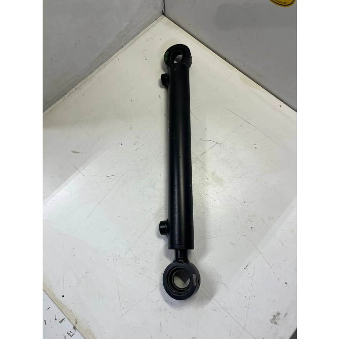 YARDIM SİLİNDİR (DESTEK PİSTON) VALTRA