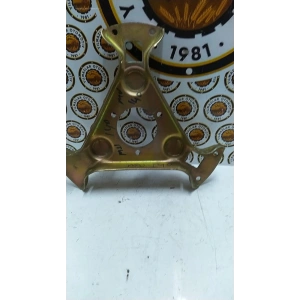 DEBRİYAJ BASKI SACI ÜÇGEN 630-955