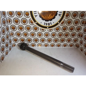 KUYRUK MİLİ DÖNDÜREN DİŞLİ MİLİ 480-640