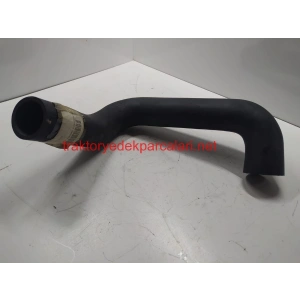 RADYATÖR ÜST HORTUMU HATTAT