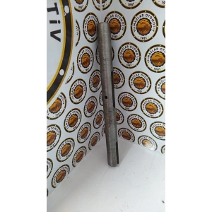 ÜST ELEVATÖR (KAMALI) MİL -955