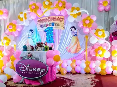 Disney Prensesleri Doğum Günü Konsepti: Masallar Gerçeğe Dönüşüyor