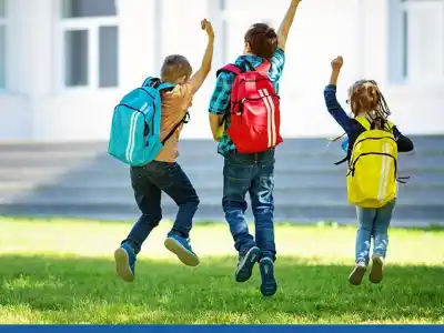 Okul Çantası Nasıl Seçilmeli ?