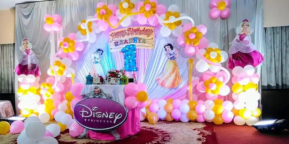 Disney Prensesleri Doğum Günü Konsepti: Masallar Gerçeğe Dönüşüyor