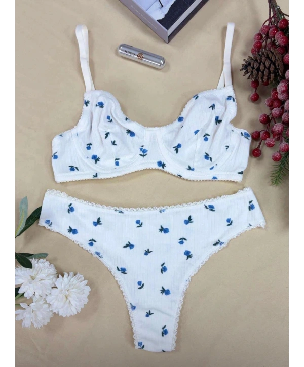 ÇİÇEK DESEN FİTİLLİ TAKIM