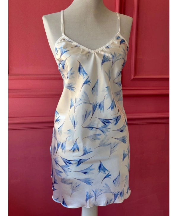 DESENLİ BEYAZ SATEN GECELİK