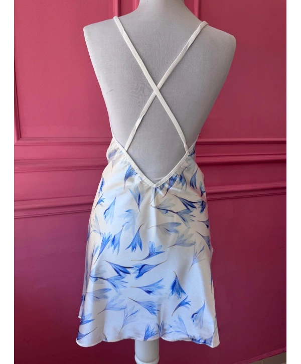 DESENLİ BEYAZ SATEN GECELİK