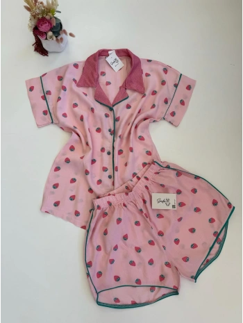 ÇİLEK DESEN ŞORT PİJAMA TAKIMI
