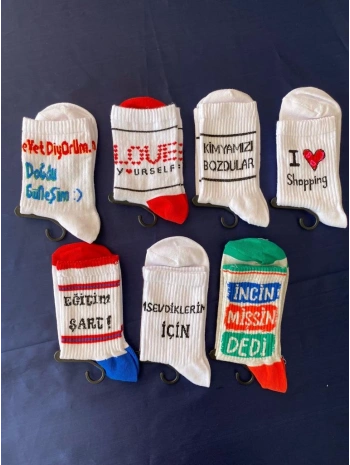 SLOGANLI ÇORAP