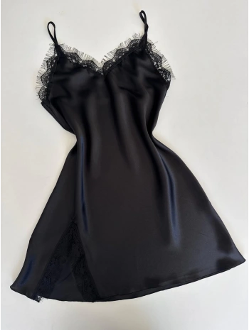 YIRTMAÇ DETAY SATEN ELBİSE