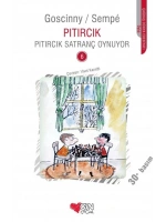 Pıtırcık Satranç Oynuyor