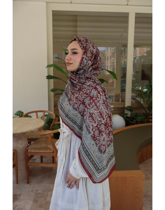 ETNİK DESENLİ KIRMIZI ŞAL