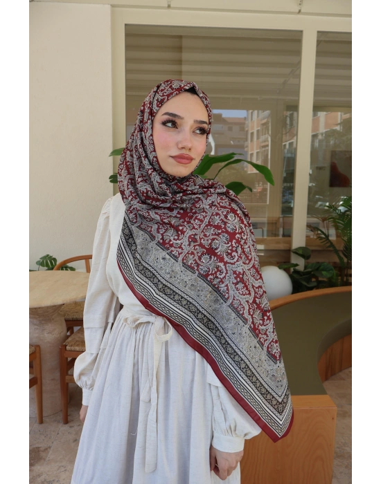 ETNİK DESENLİ KIRMIZI ŞAL