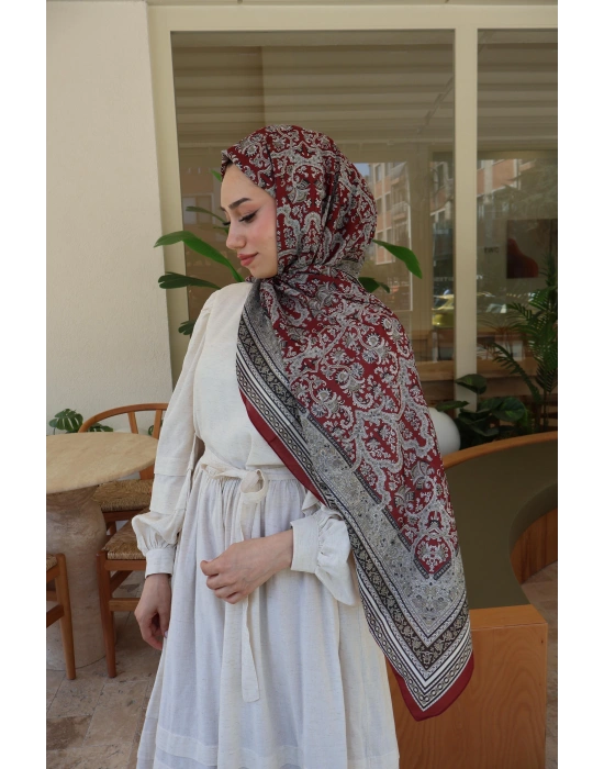 ETNİK DESENLİ KIRMIZI ŞAL