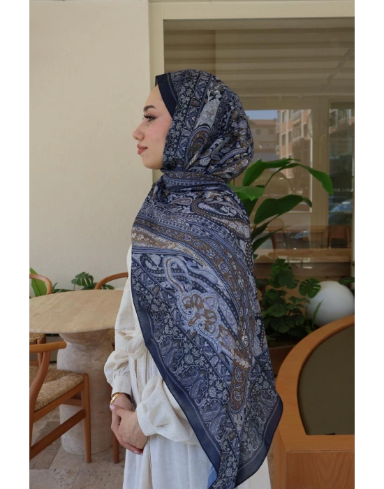 ETNİK DESENLİ LACİVERT ŞAL