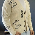 BEJ GRAFFİTİ NAKIŞ DETAYLI TRİKO HIRKA