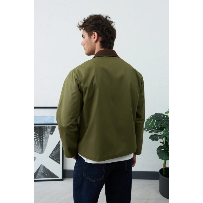 HAKİ YEŞİL KADİFE YAKA MEVSİMLİK CEKET