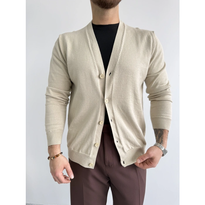 BEJ DÜĞMELİ HIRKA