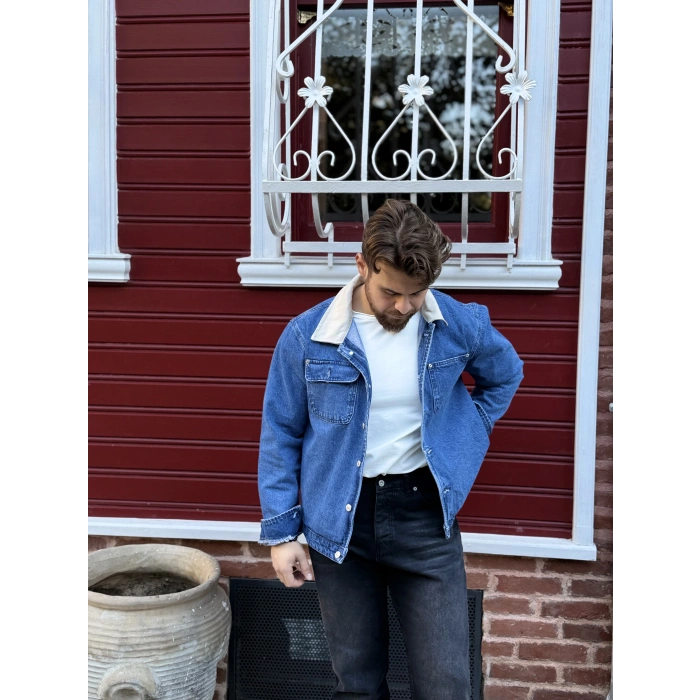 Bej Yakalı Kot Ceket