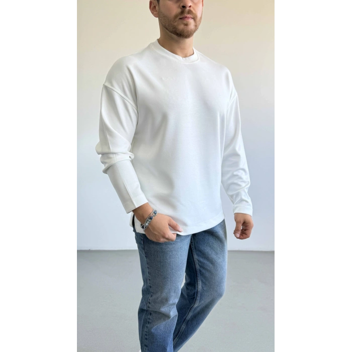 BEYAZ BİSİKLET YAKA OVERSİZE SWEAT