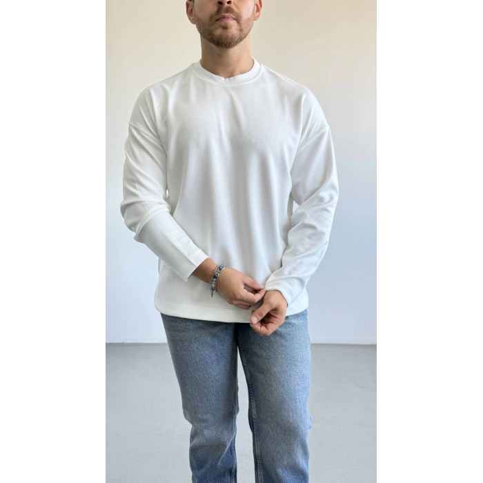 BEYAZ BİSİKLET YAKA OVERSİZE SWEAT