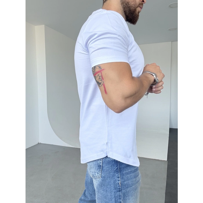 Ovel Kesim Basic Tişört Beyaz