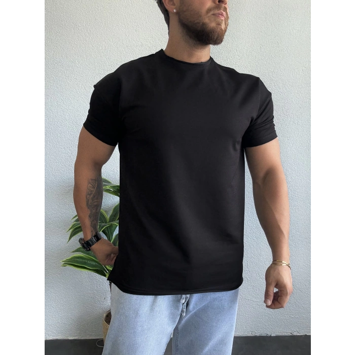 Pis Kesim Yırtmaçlı Osho Kumaş Tişört Siyah