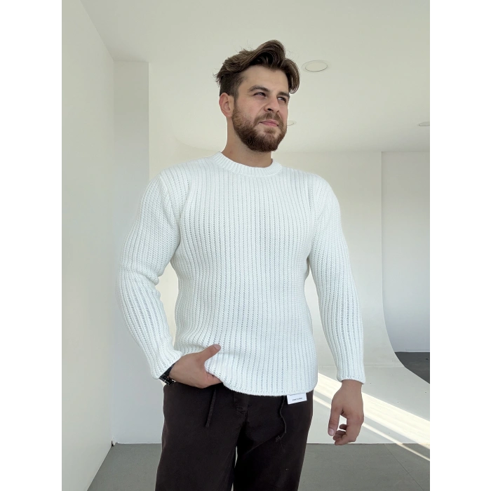 Reguler Kalıp Kazak Beyaz