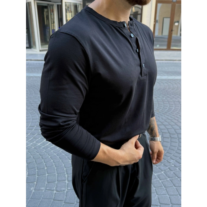 SİYAH HENLEY YAKA REGULER FİT KALIP SWEAT