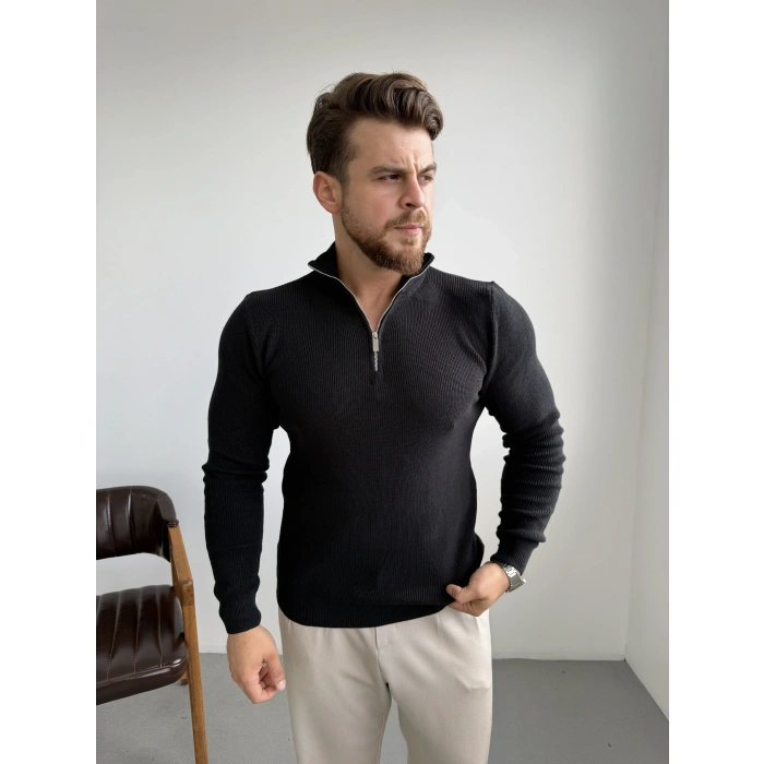 Yarım Fermuar Yaka Triko Kazak Siyah