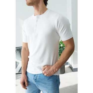 BEYAZ 4 DÜĞME HANLEY YAKA TİŞÖRT