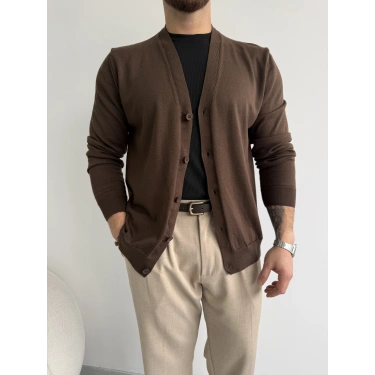 KAHVERENGİ DÜĞMELİ HIRKA