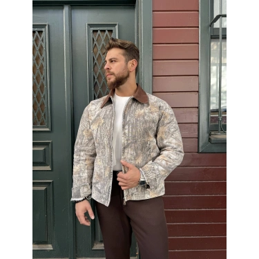 Kahverengi Yakalı Desenli Gabardin Ceket