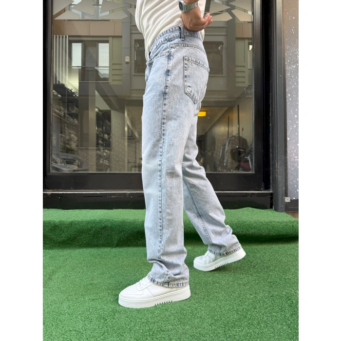 Buz Mavi Baggy Kalıp Kot Pantolon