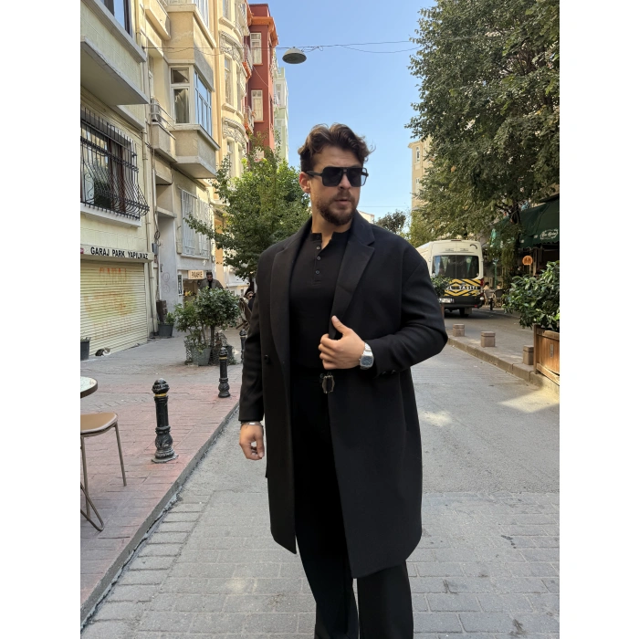 Kendinden Kuşak Kemerli Siyah Kaban