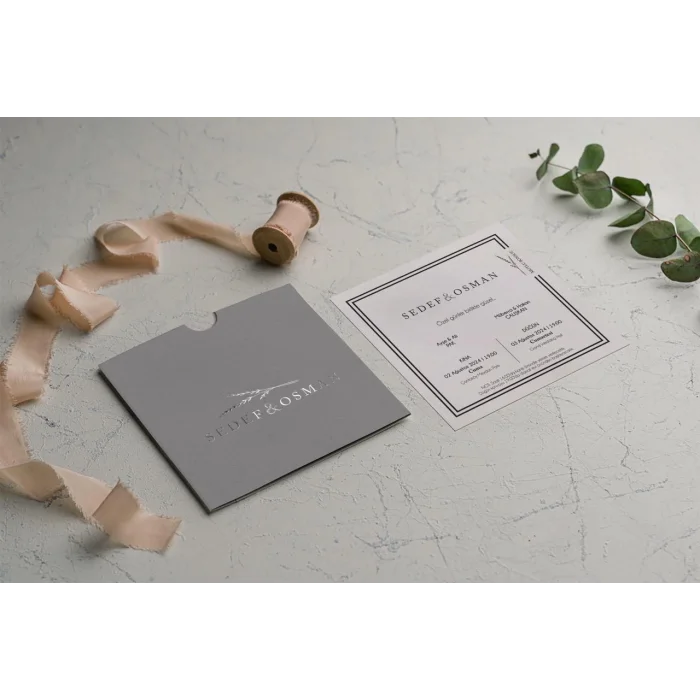 Yaldız Baskılı Kare Davetiye 2330