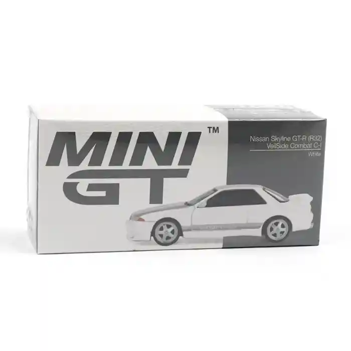 1/64 Nissan Skyline GT-R (R32) VeilSide Combat C-I White Model Araç