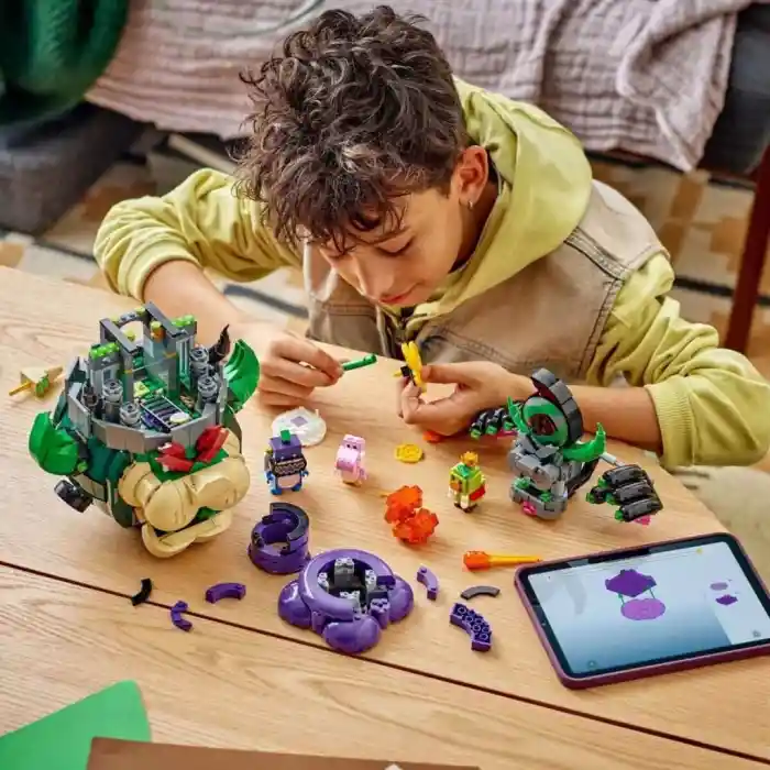 72042  - YAPIM SETİ 1251 parça +9 yaş