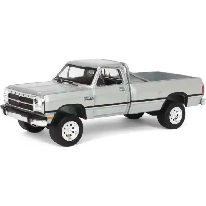 1/64 All-Terrain Series 16- 1992 Dodge Ram D250 Power Ram