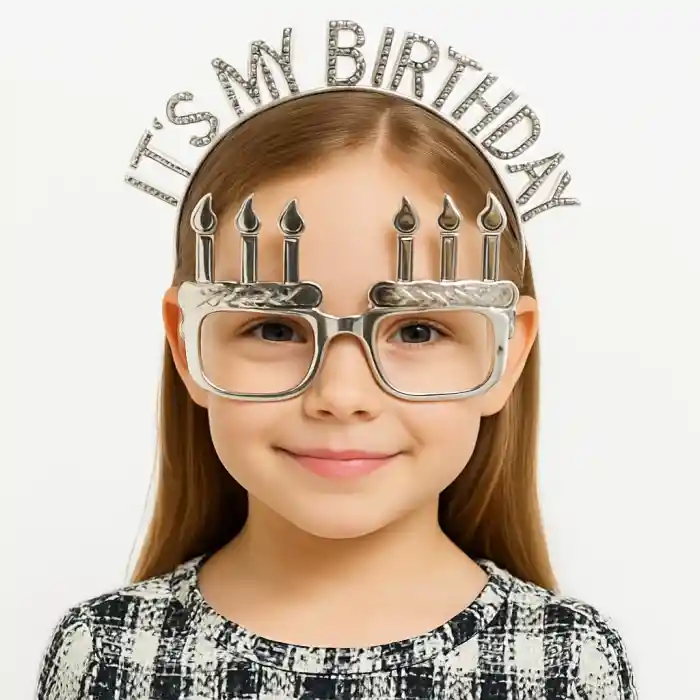 İts My Birthday Yazılı Taç ve Mum Şekilli Gözlük Seti Gümüş Renk NessiWorld