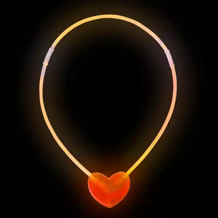 Karanlıkta Yanan Glow Stick Kalp Şekilli Kolye 6 Renk 6 Adet