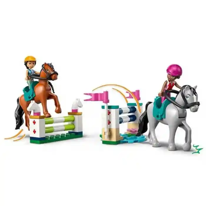 LEGO Friends At Ahırı ve Binicilik Akademisi 42688