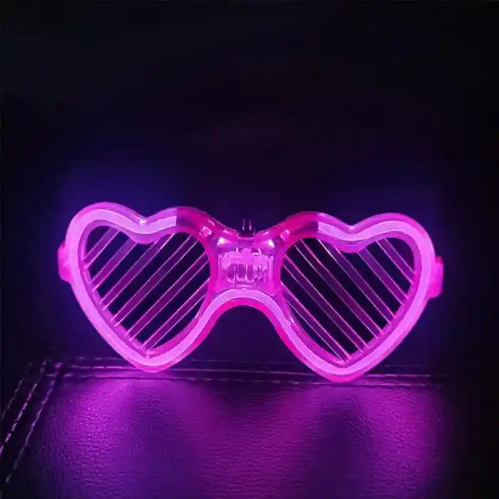 Pembe LED Işıklı Kalp Gözlük – 3 Modlu Parti
