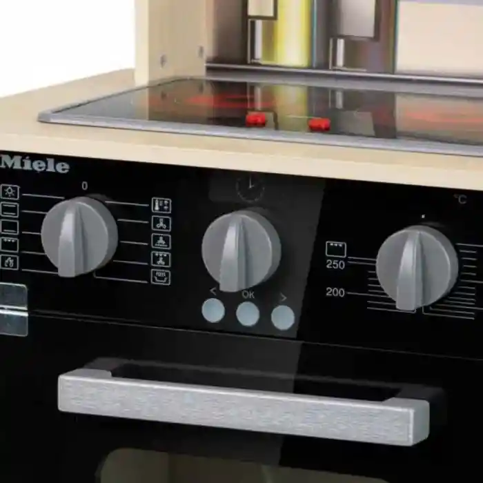 Sesli ve Işıklı Aksesuarlı Ahşap Mutfak Seti