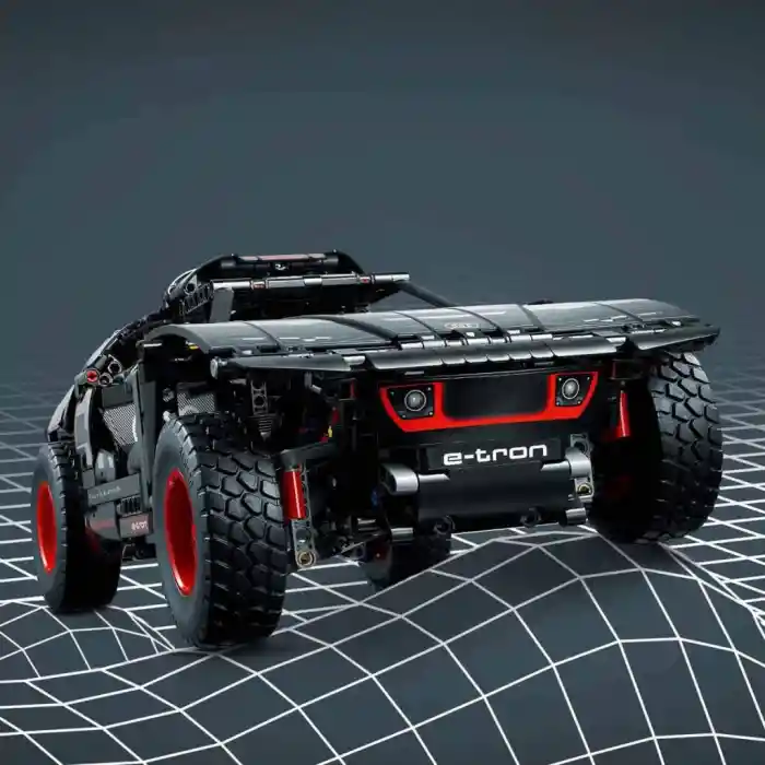 Technic Audi RS Q e-ron 42160