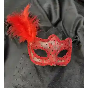 Kırmızı Renk Dantelli Duvaklı Parti Maskesi Balo