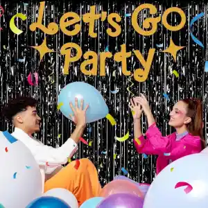 Siyah Renk Ekstra Metalize Parlak Saçaklı Arka Fon Perde İthal A Kalite 1x2 Metre NessiWorld