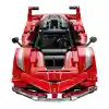 42212   Technic Ferrari FXX K 897 parça +10 yaş