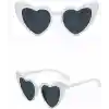 Beyaz Renk Kalp Şekilli Parti Gözlüğü 15x5 cm